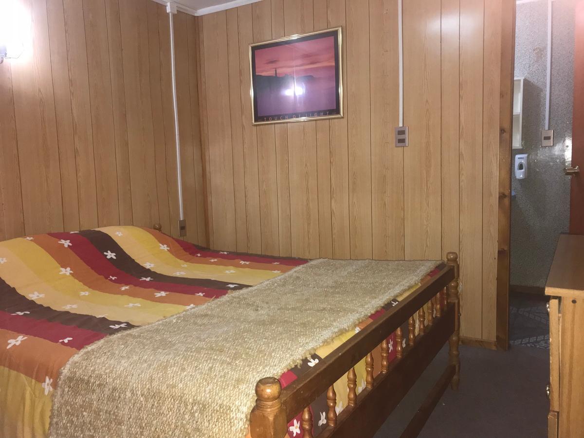 Hostal Central Castro Bagian luar foto